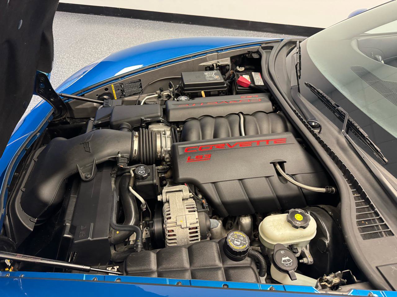 Used 2009 Chevrolet Corvette Convertible w/ Preferred Equipment Group RWD image 17
