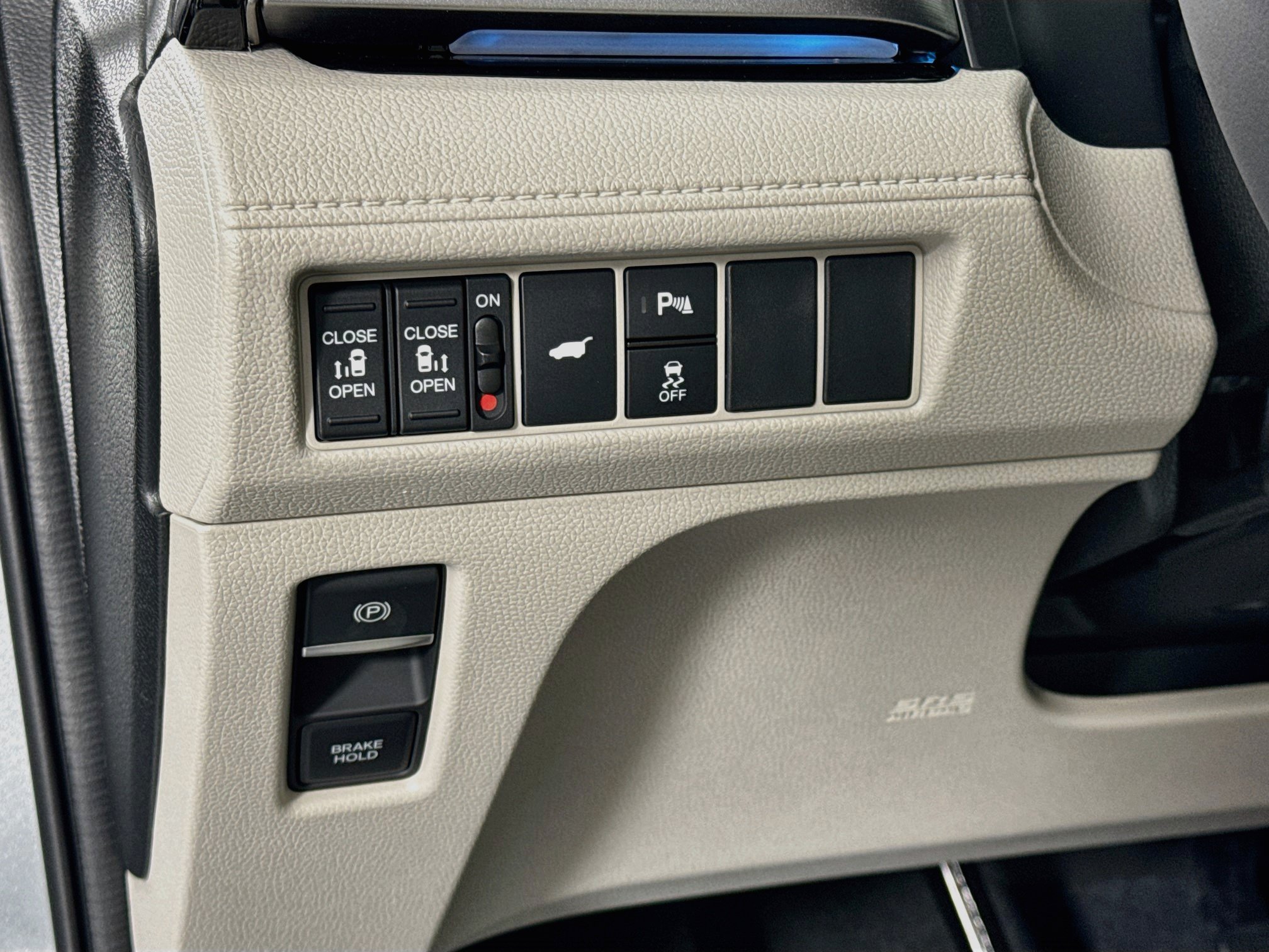 New 2027 Honda Odyssey Touring image 10