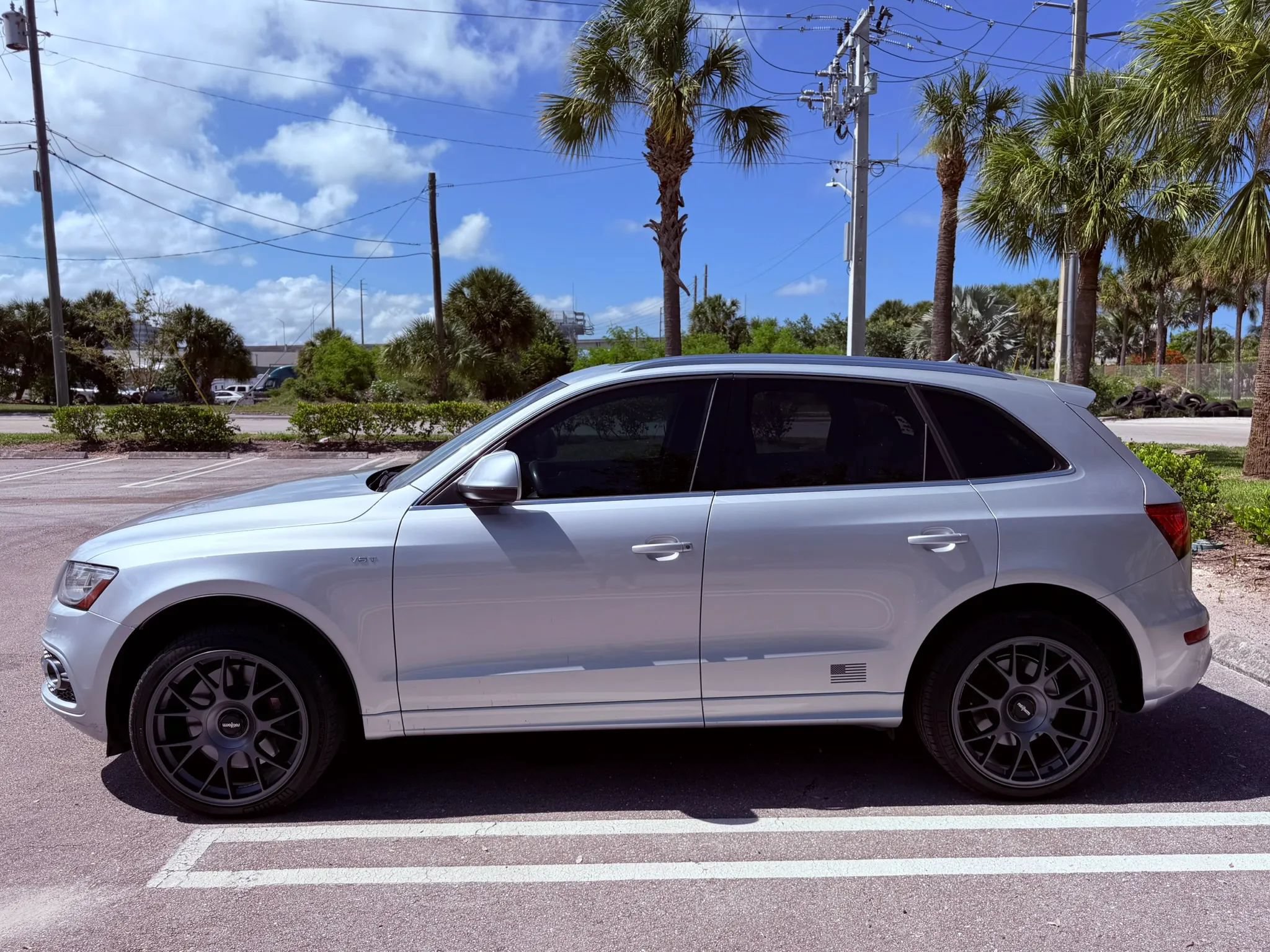 Used 2014 Audi SQ5 Premium Plus AWD/4WD image 4