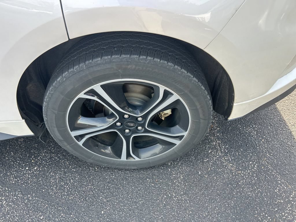 Used 2019 Ford Edge ST AWD/4WD image 11