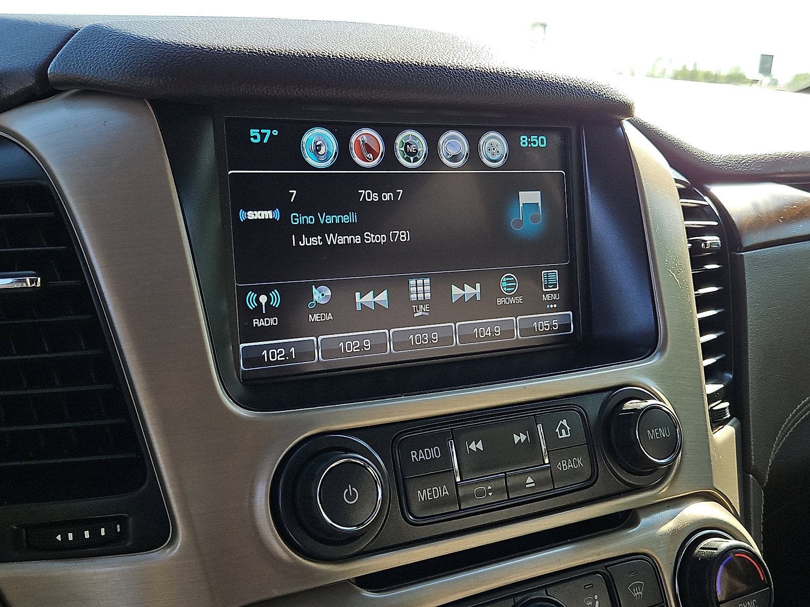 Used 2019 GMC Yukon Denali w/ Denali Ultimate Package AWD/4WD image 18