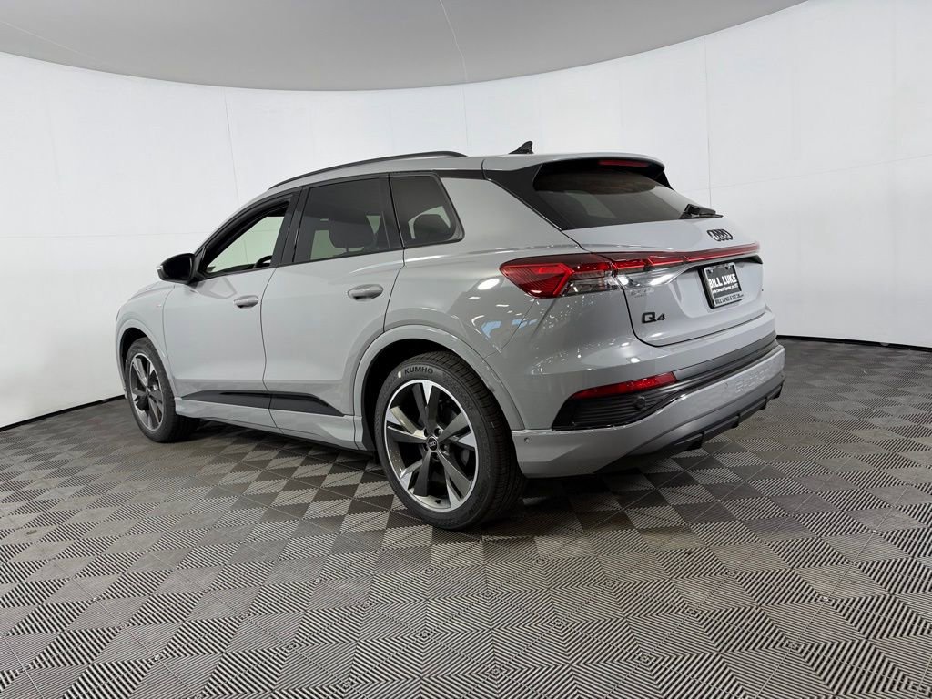Used 2024 Audi Q4 e-tron Prestige w/ Black Optic Package image 7