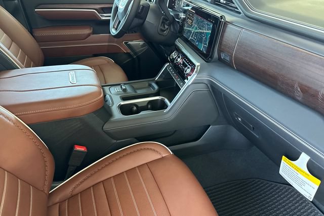 New 2026 GMC Sierra 2500 Denali Ultimate AWD/4WD image 17
