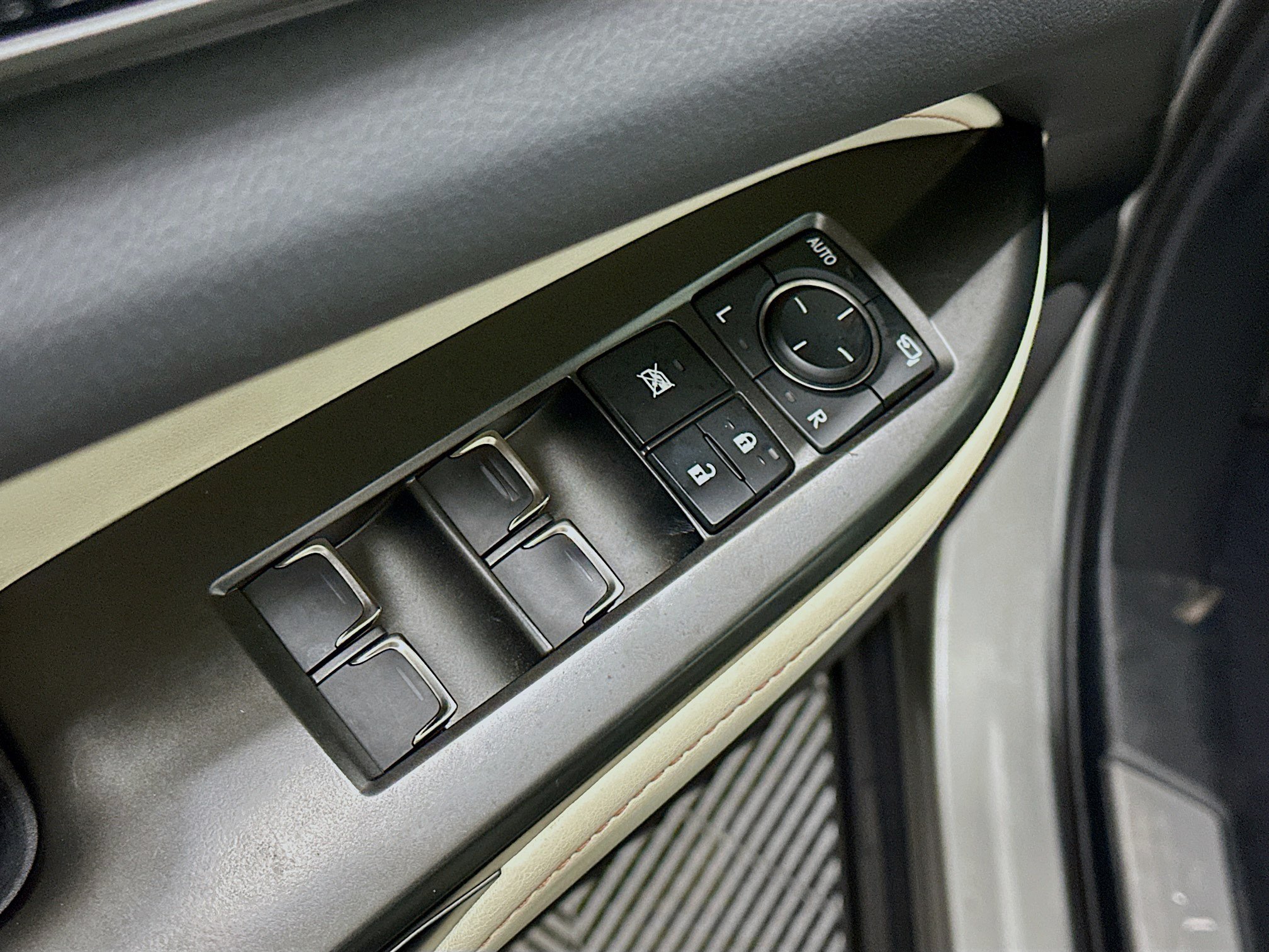 Used 2024 Lexus NX 350 AWD w/ Cold Area Package image 15