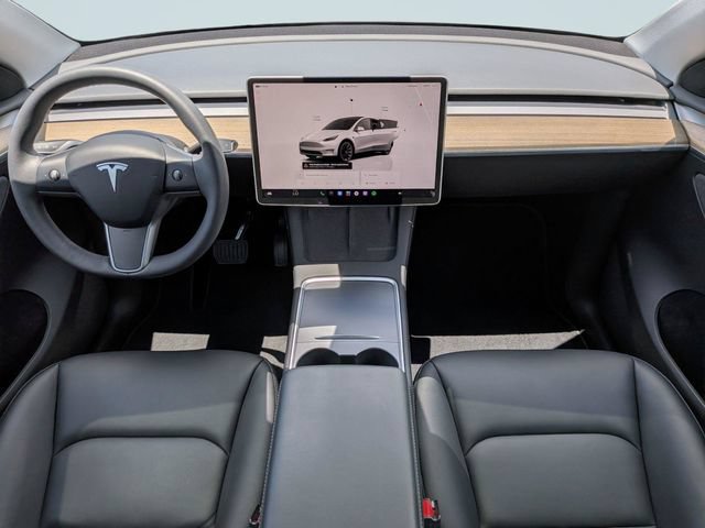 Used 2022 Tesla Model Y Long Range AWD/4WD image 14