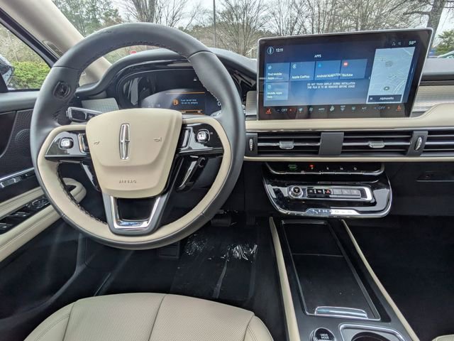 New 2026 Lincoln Corsair Premiere image 14