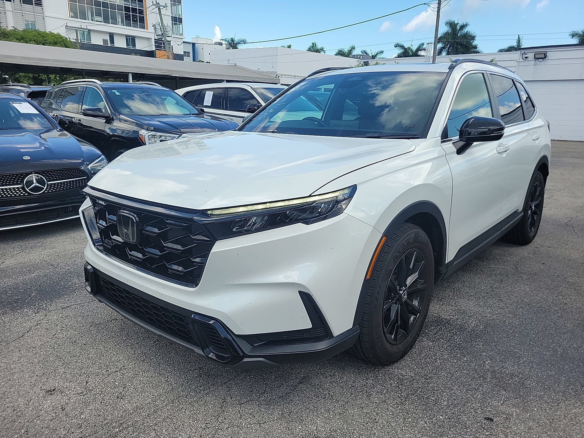 Used 2024 Honda CR-V Sport-L image 1
