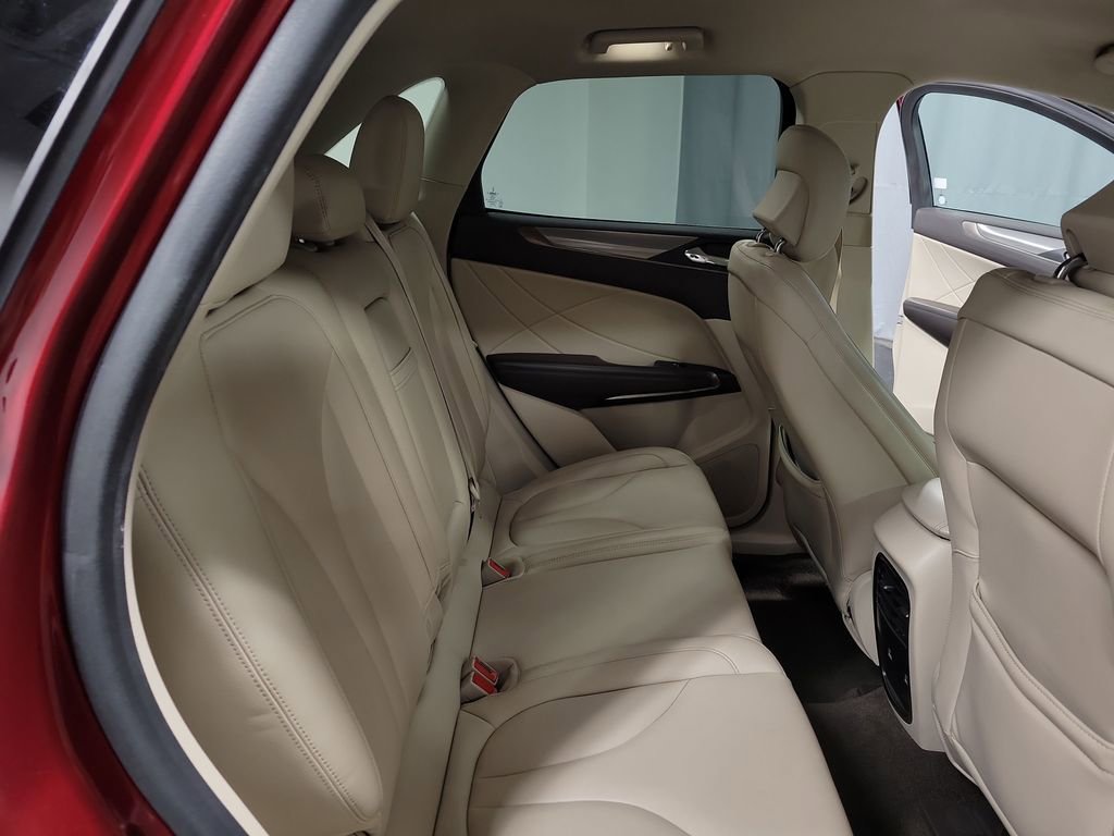 Used 2019 Lincoln MKC Premiere image 23