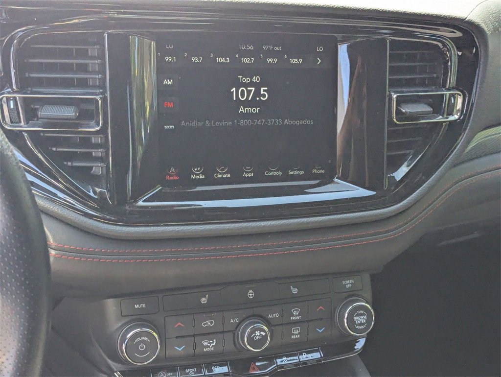 Used 2024 Dodge Durango GT image 21