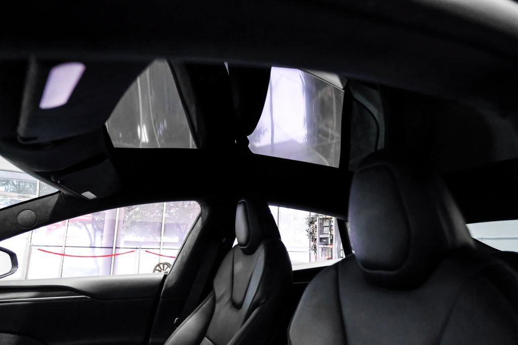 Used 2023 Tesla Model S Standard Range AWD/4WD image 5