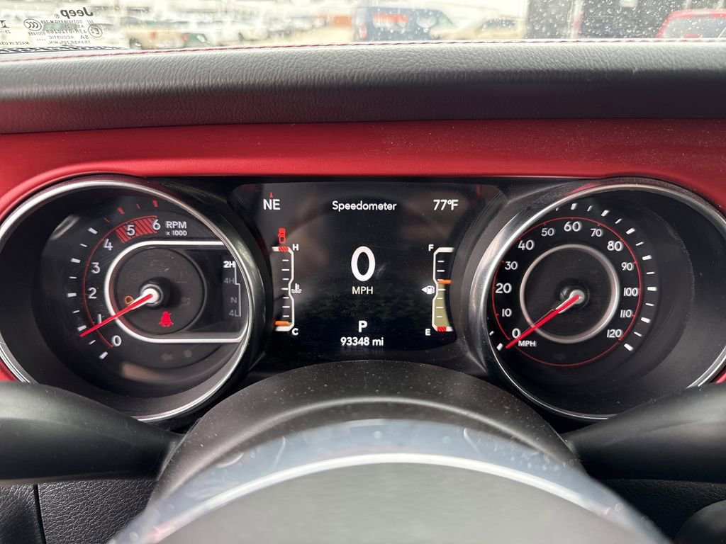 Used 2022 Jeep Gladiator Rubicon w/ LED Lighting Group image 17