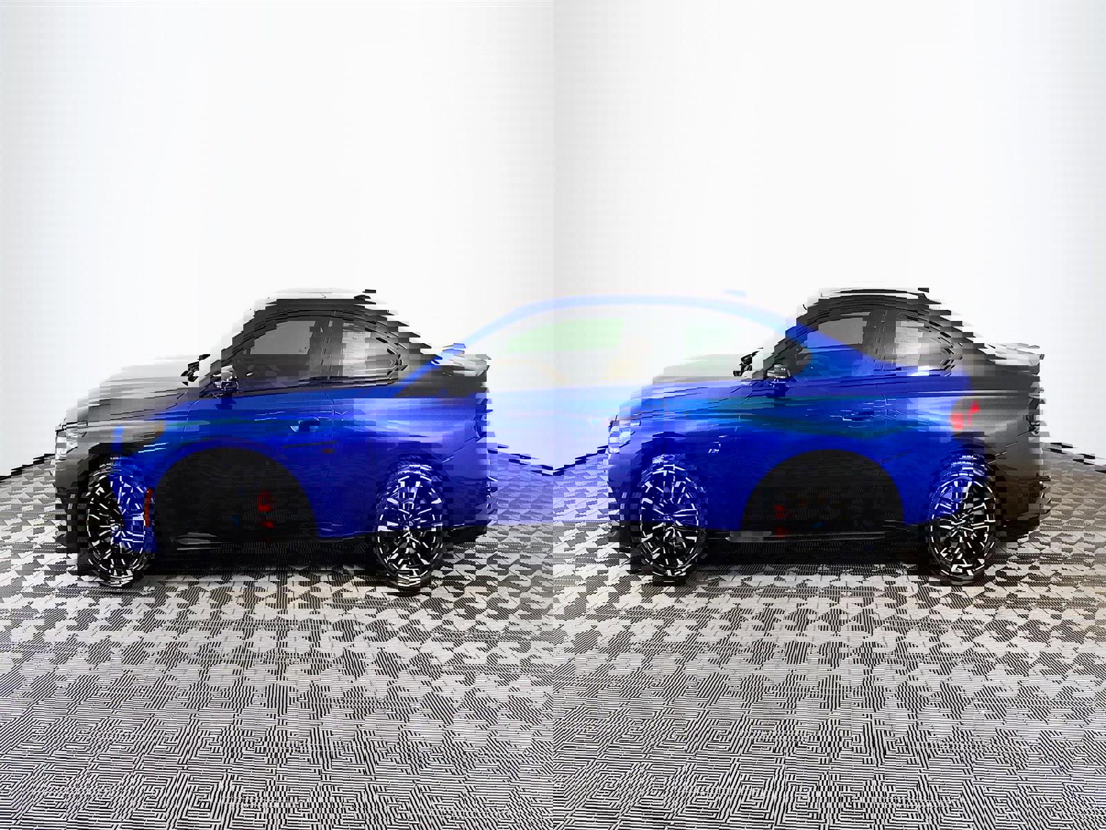 Used 2023 BMW M240i xDrive Coupe w/ Premium Package image 9