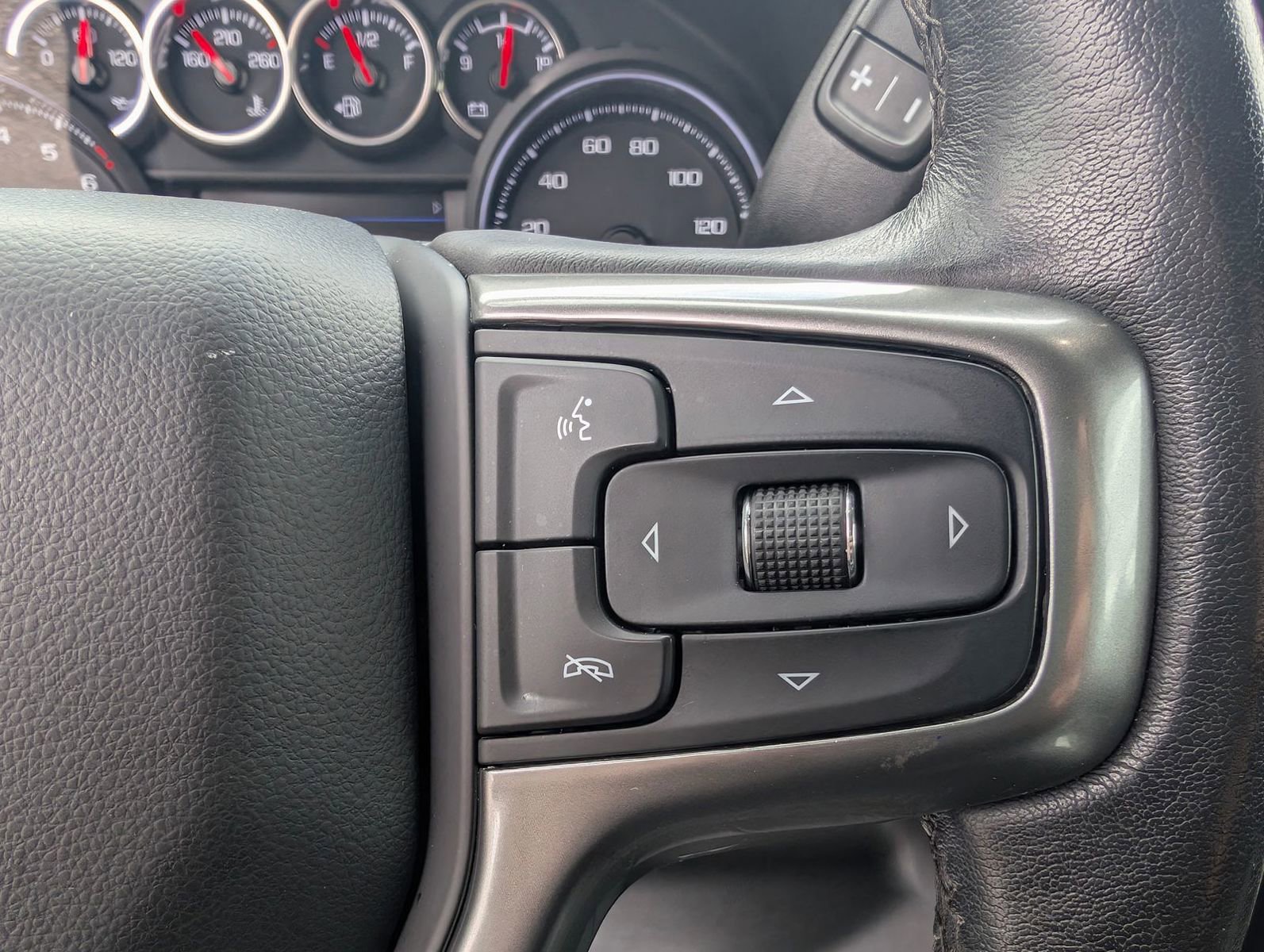 Used 2022 Chevrolet Silverado 1500 RST AWD/4WD image 14