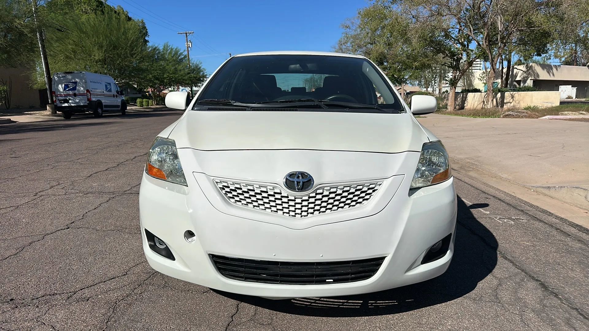 Used 2010 Toyota Yaris Sedan FWD image 7