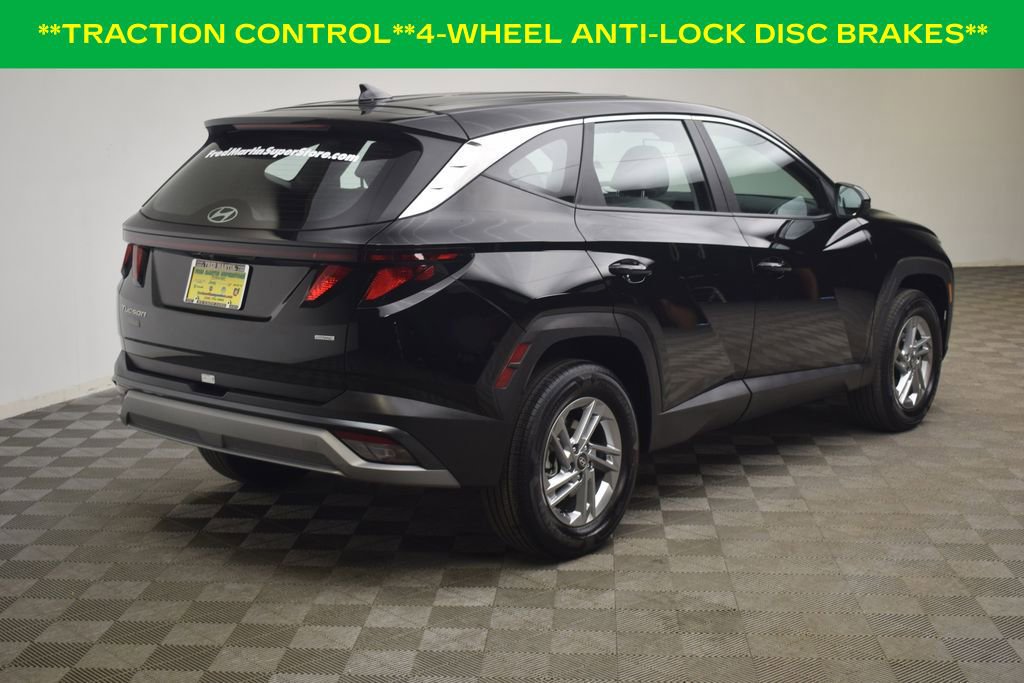 Used 2025 Hyundai Tucson SE image 7
