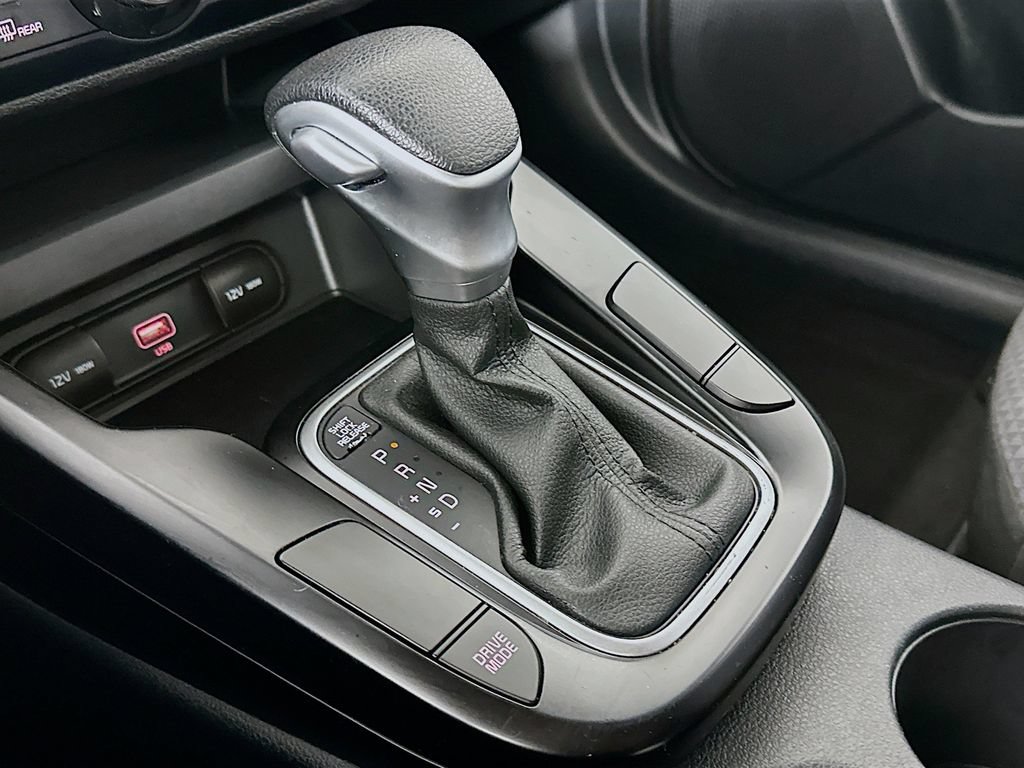 Certified 2021 Kia Soul LX FWD image 24