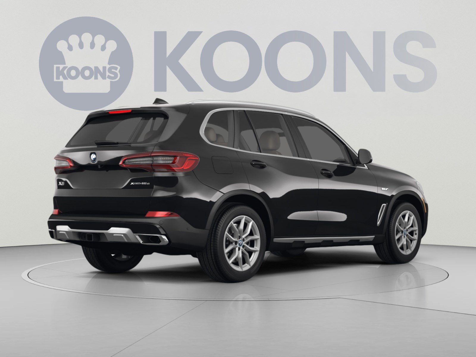 Used 2022 BMW X5 xDrive45e w/ Parking Assistance Package AWD/4WD image 4