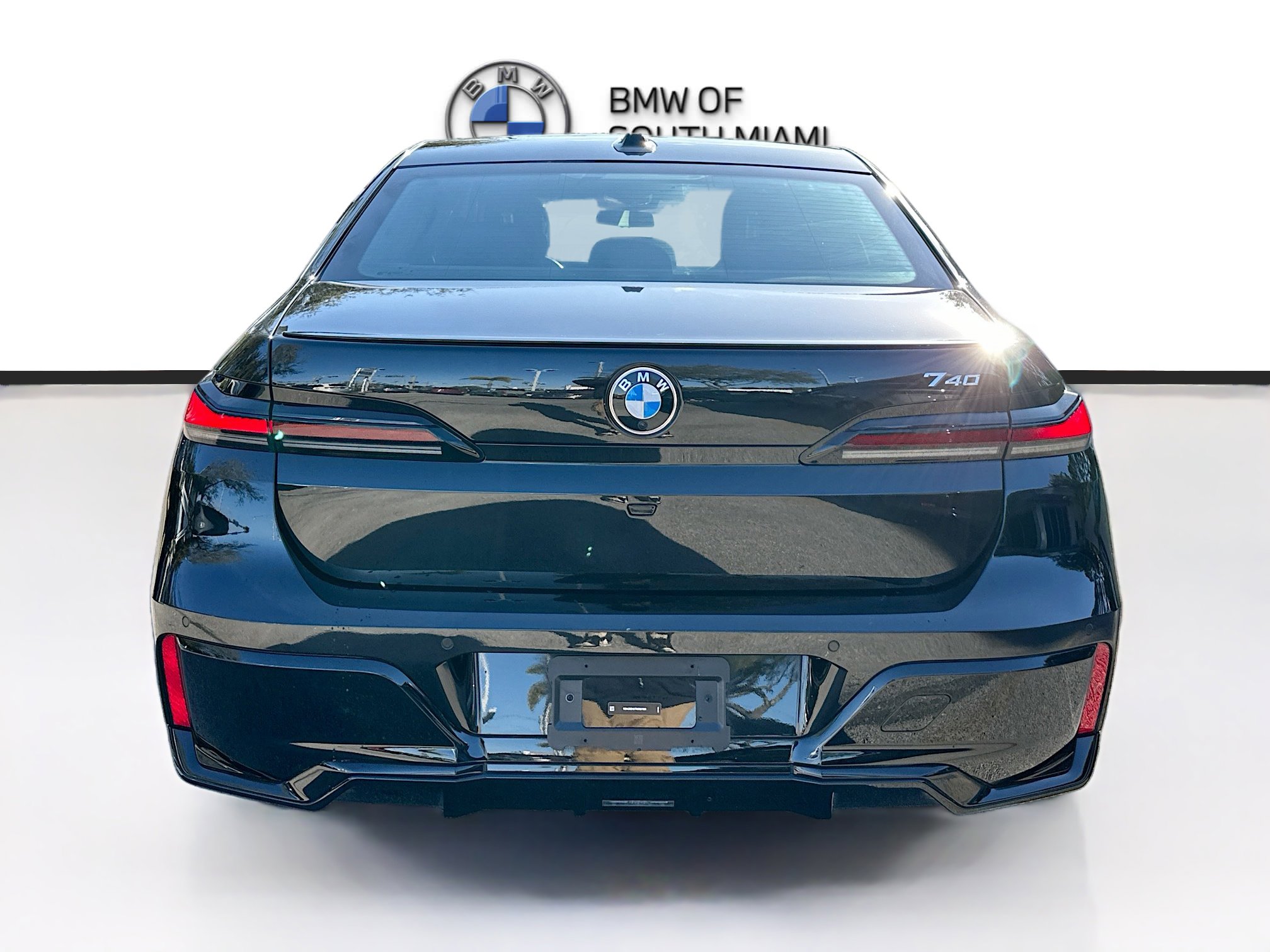 Certified 2024 BMW 740i image 6