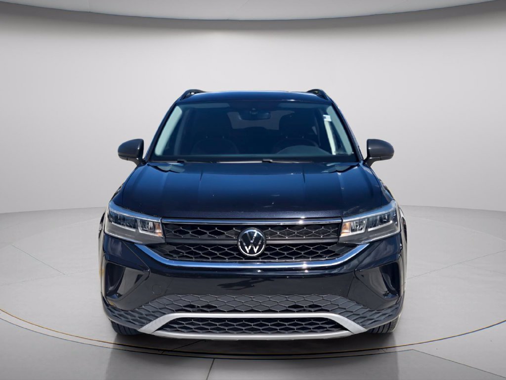 Certified 2023 Volkswagen Taos S FWD image 9