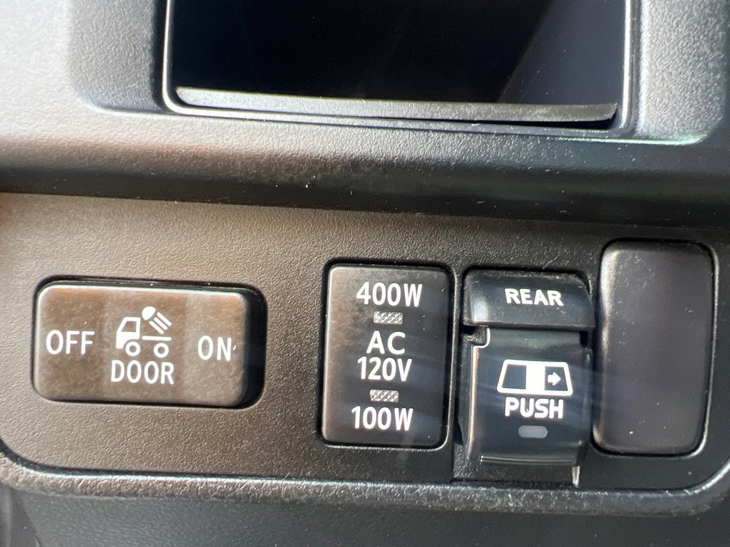 Used 2017 Toyota Tacoma 4x4 Double Cab image 27