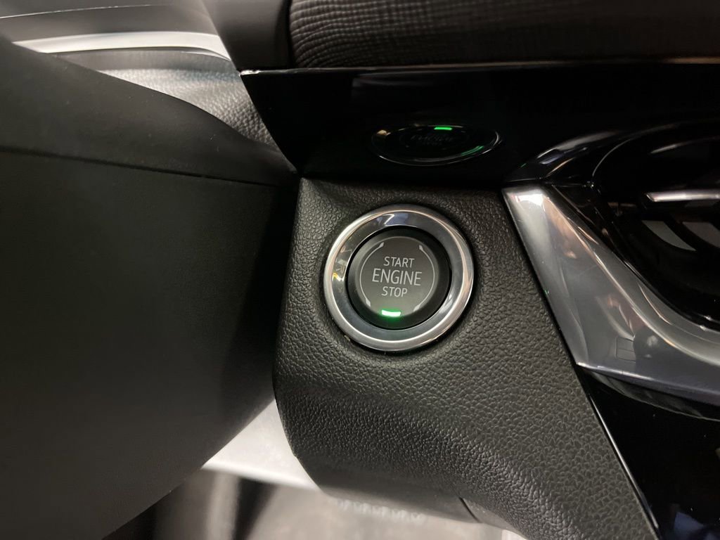 Certified 2025 Buick Envista Sport Touring w/ Convenience I Package image 31