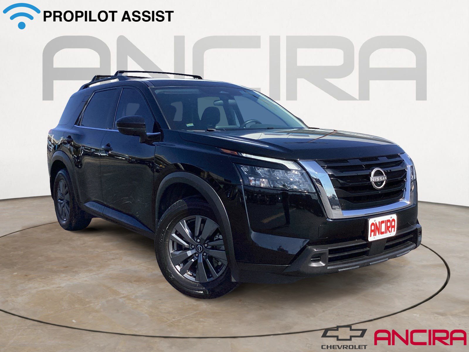 Used 2024 Nissan Pathfinder SV FWD image 1