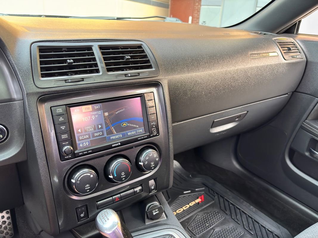 Used 2009 Dodge Challenger SRT8 w/ SRT Option Group II RWD image 22