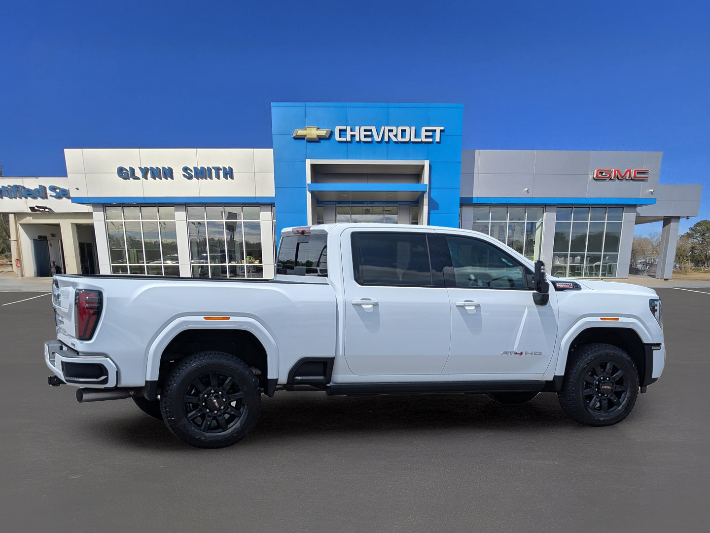 New 2026 GMC Sierra 2500 AT4 w/ AT4 Premium Plus Package AWD/4WD image 7