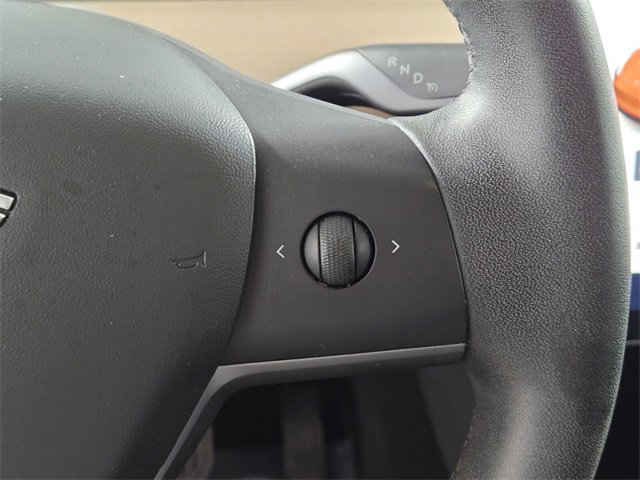 Used 2020 Tesla Model Y Long Range image 31