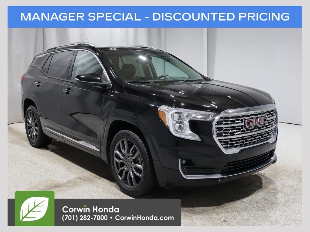 Used 2022 GMC Terrain Denali w/ Black Diamond Edition