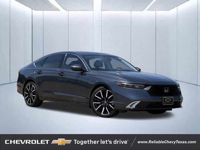 Used 2024 Honda Accord Touring video 1