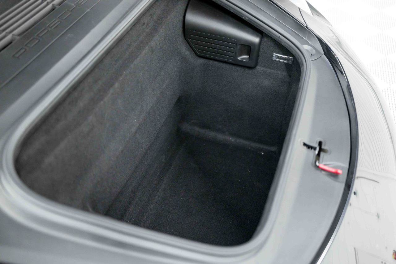 Used 2019 Porsche 911 Turbo S AWD/4WD image 85