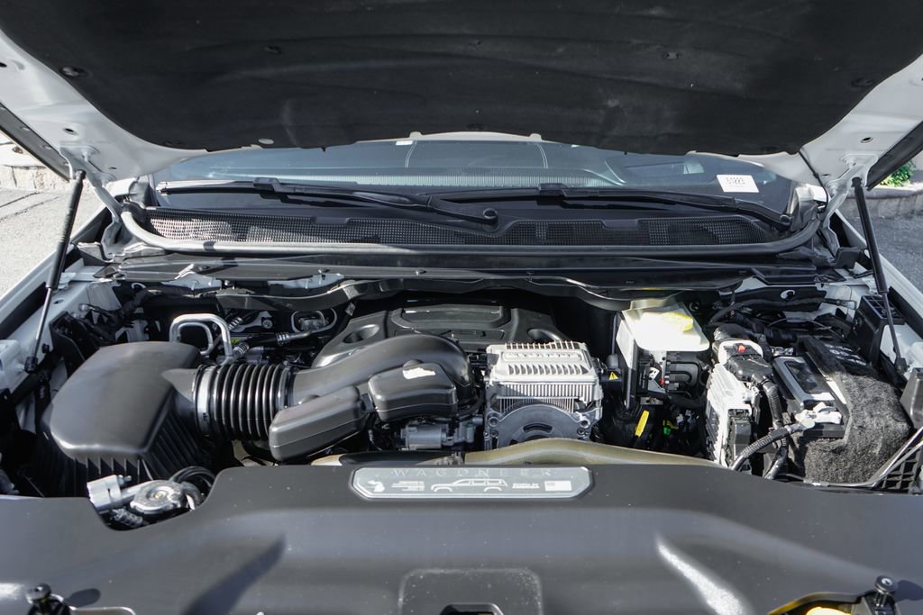 Used 2022 Jeep Wagoneer Series III w/ Rear Seat Video Group 1 image 13