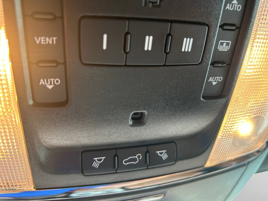 Certified 2020 Jeep Grand Cherokee Overland AWD/4WD image 26