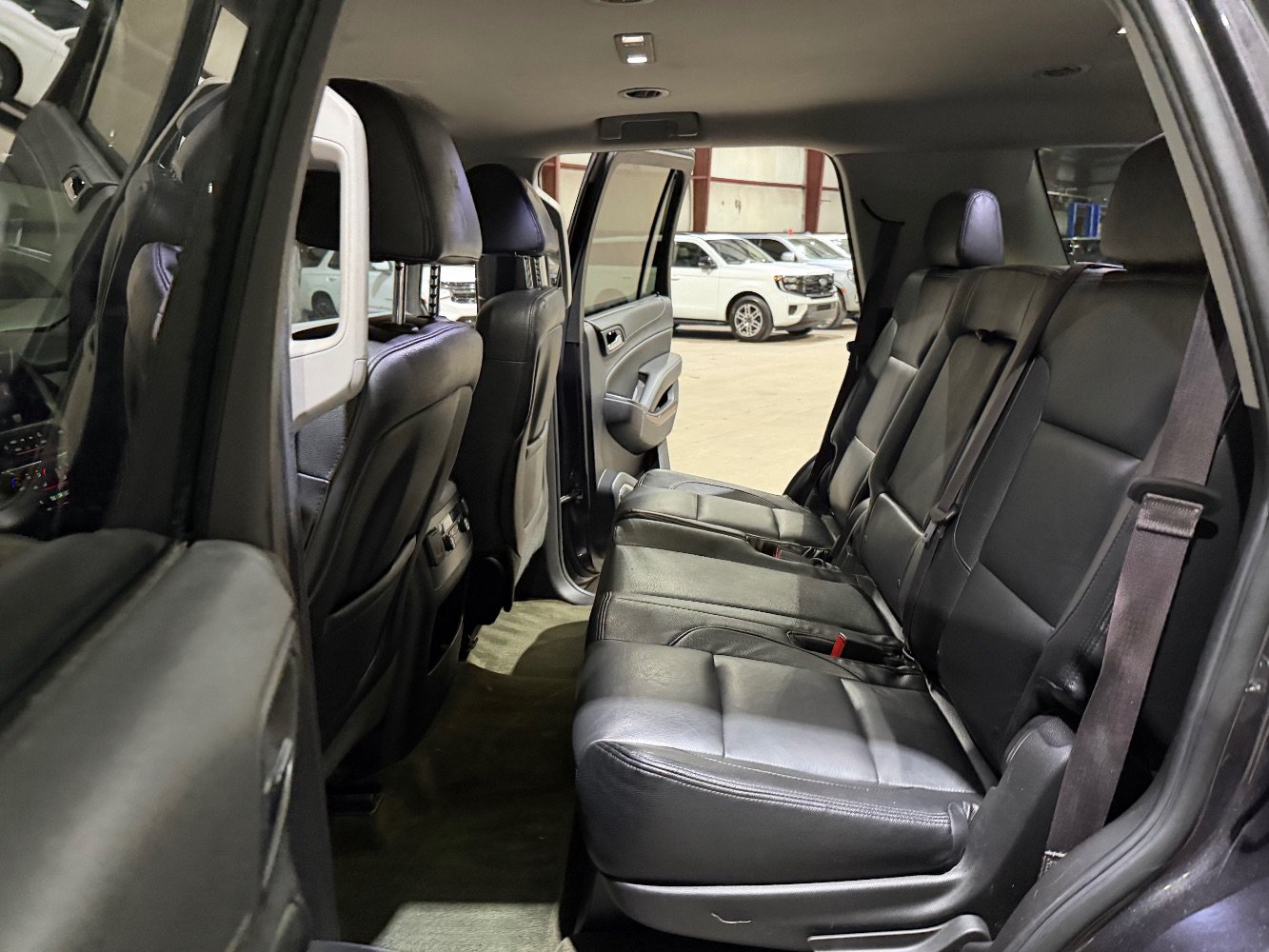 Used 2015 GMC Yukon SLE w/ Convenience Package RWD image 17
