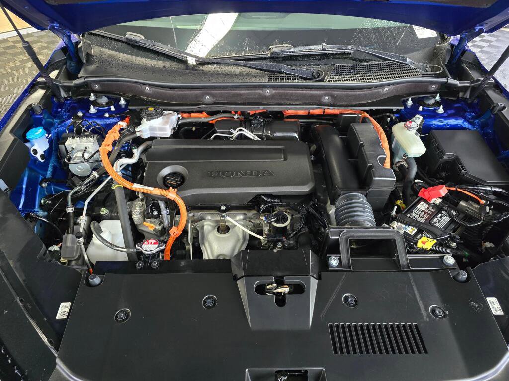 Used 2025 Honda CR-V Sport Touring image 9