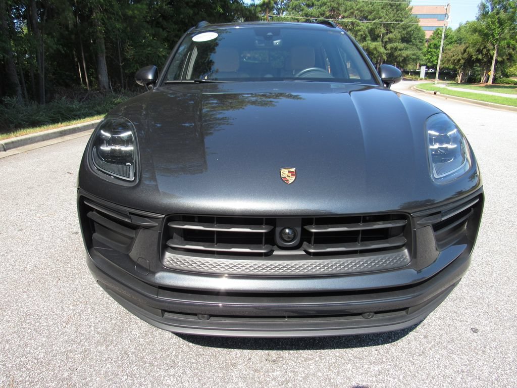 Certified 2026 Porsche Macan AWD/4WD image 10