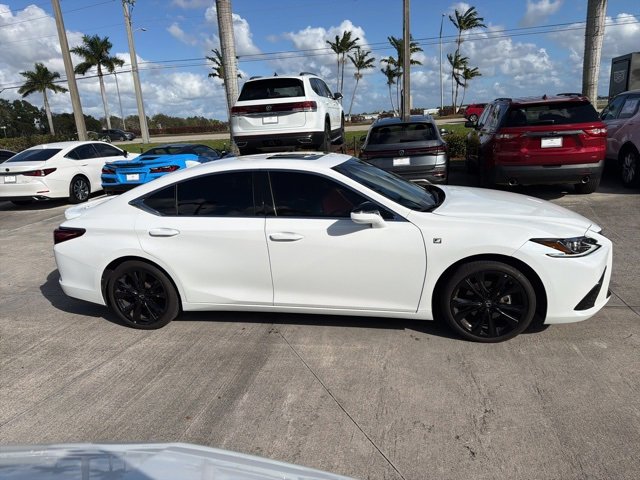Used 2024 Lexus ES 350 F Sport image 8