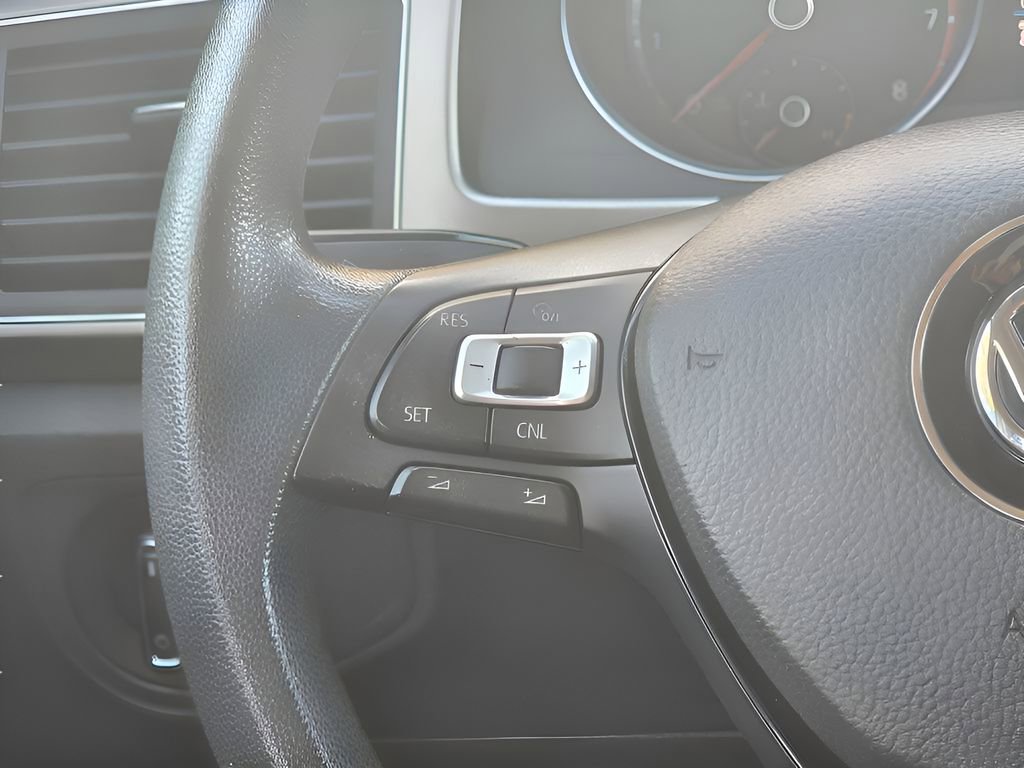 Used 2018 Volkswagen Atlas S image 25