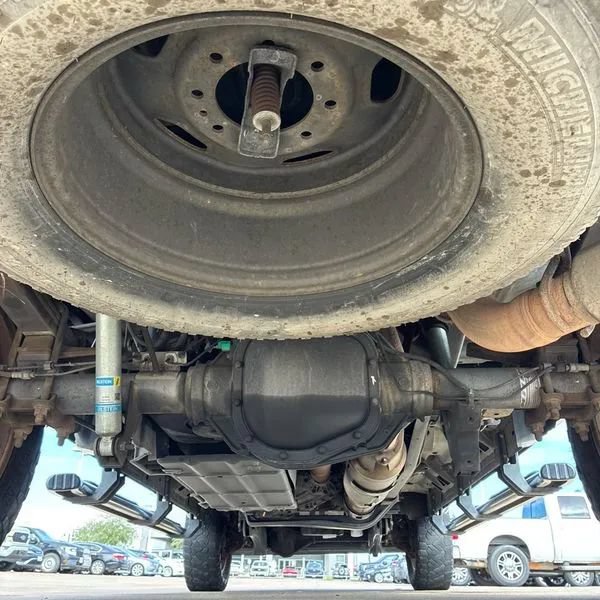 Used 2016 Ford F250 Lariat w/ Lariat Ultimate Package AWD/4WD image 35