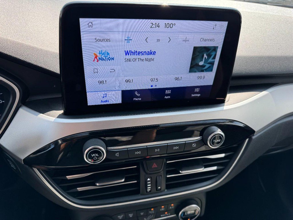 Used 2020 Ford Escape SE FWD image 19