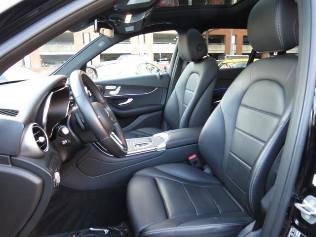 Used 2021 Mercedes-Benz GLC 300 4MATIC image 18