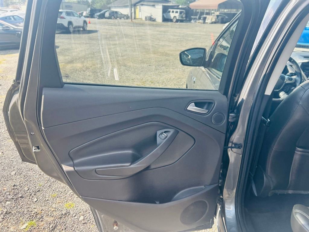 Used 2014 Ford Escape Titanium w/ Equipment Group 401A image 27