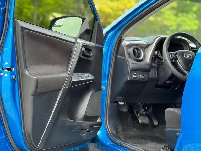 Used 2017 Toyota RAV4 LE w/ All Weather Liner Package FWD image 9