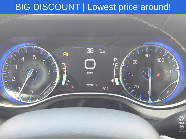 Used 2022 Chrysler Pacifica Touring-L FWD image 48