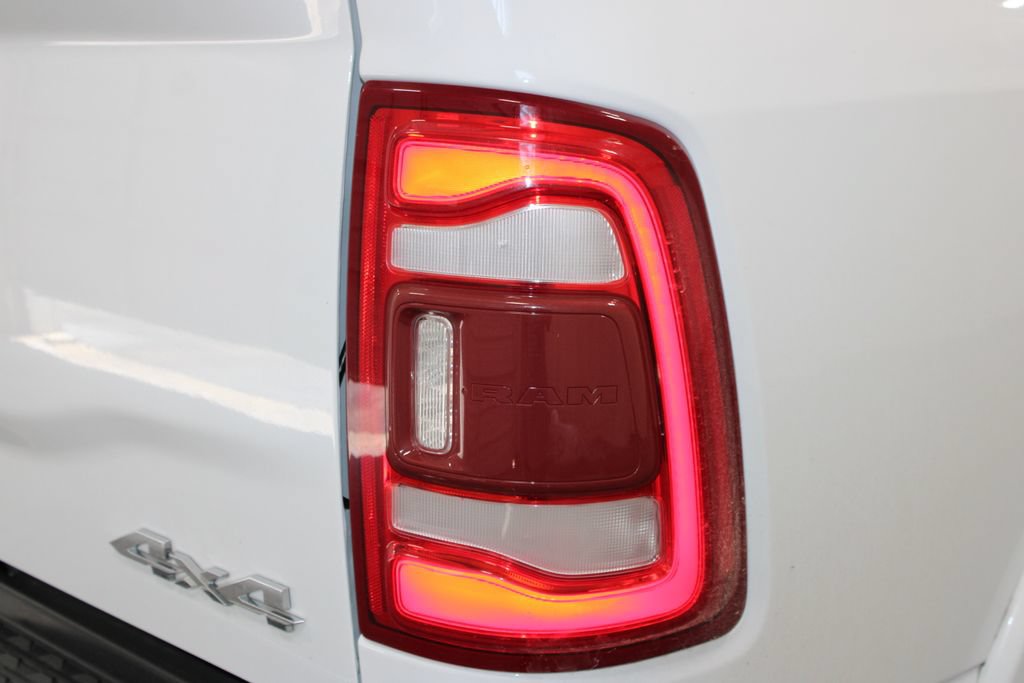 Used 2022 RAM 2500 Laramie AWD/4WD image 16