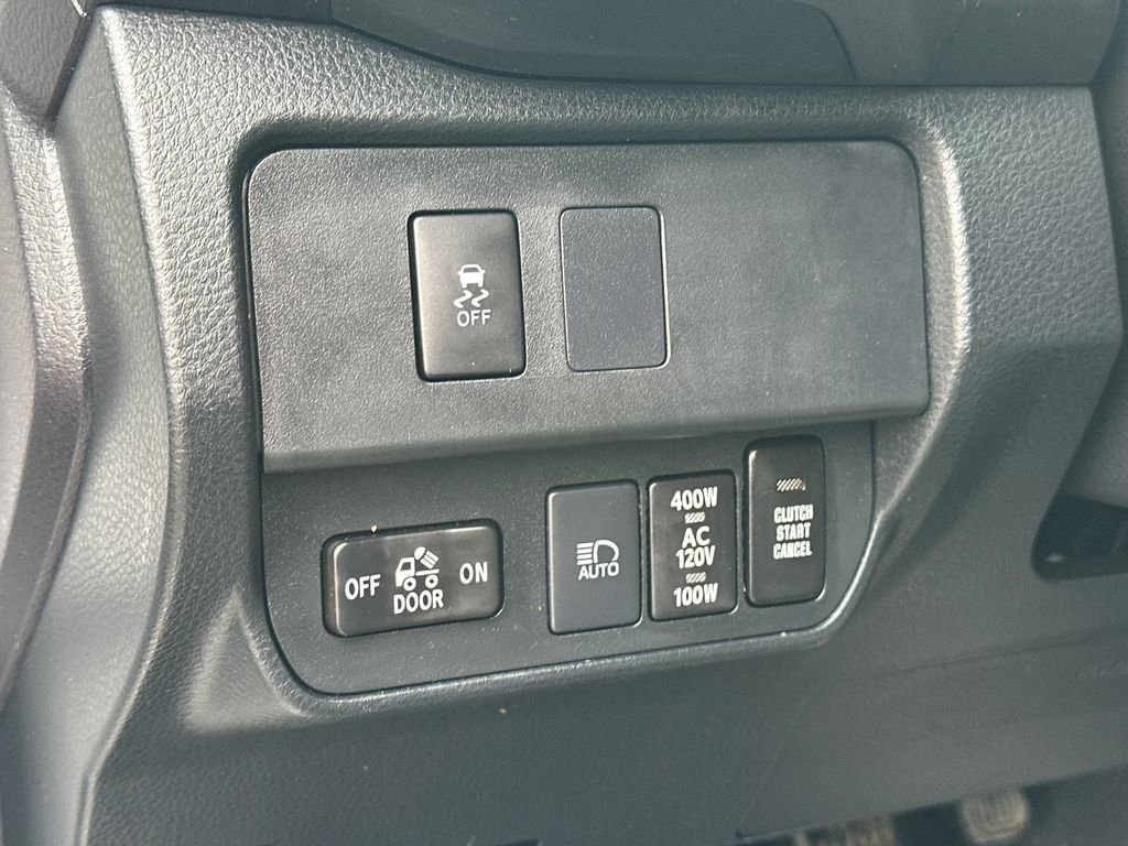Used 2022 Toyota Tacoma TRD Off-Road image 20