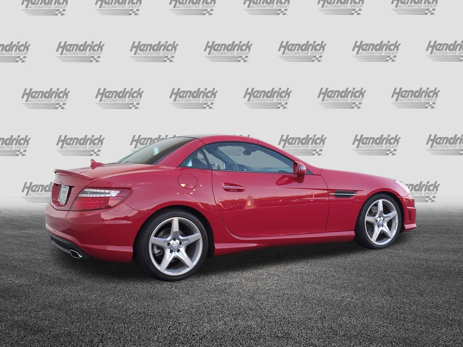 Used 2016 Mercedes-Benz SLK 300 image 9