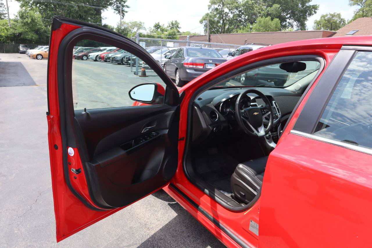 Used 2014 Chevrolet Cruze LTZ w/ RS Package FWD image 18