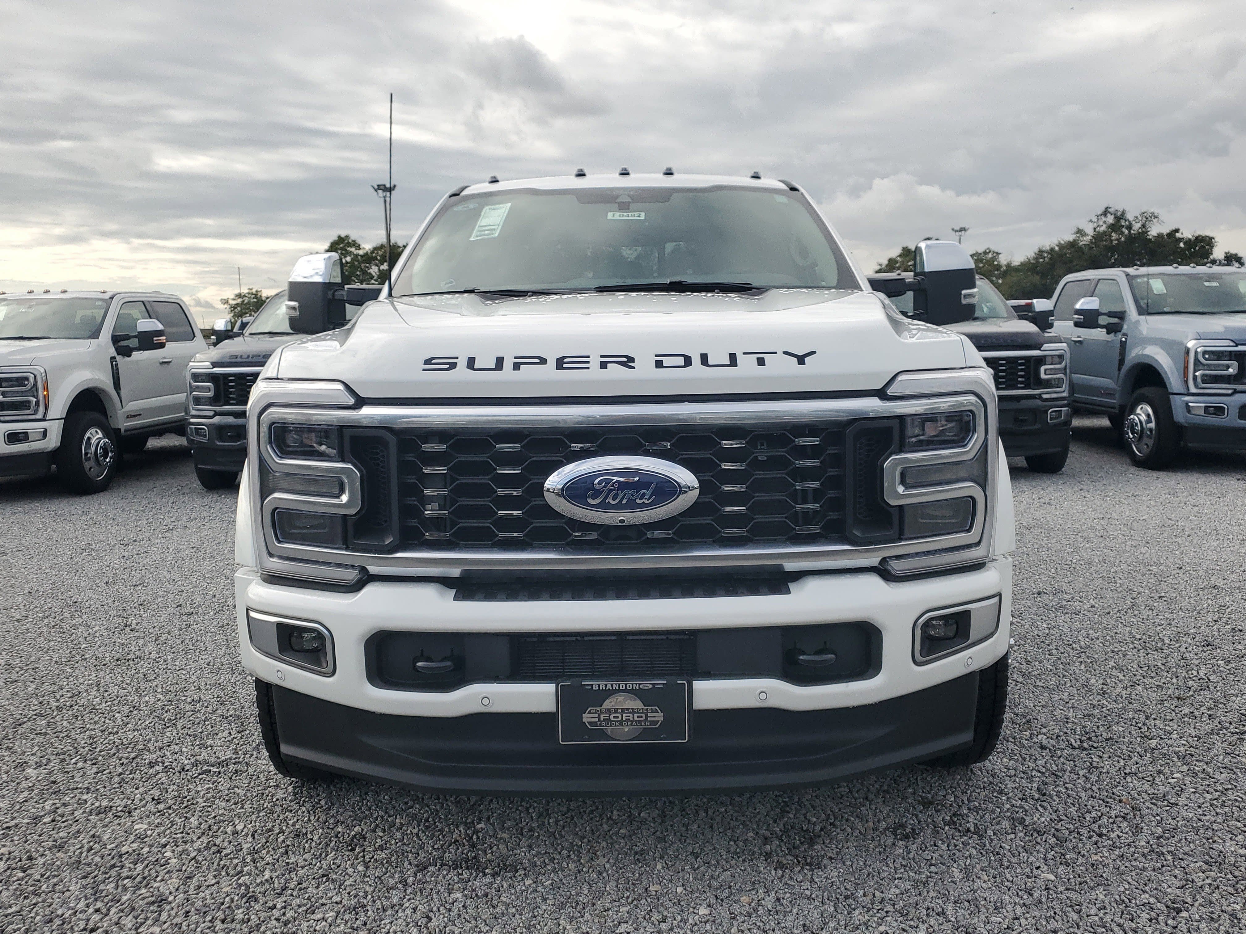 New 2026 Ford F450 Platinum w/ Platinum Plus Package video 3